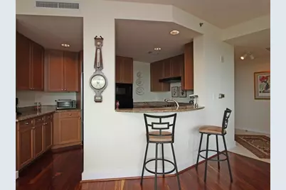 700 Park Regency Place NE, Atlanta, GA 30326 - Photo 7