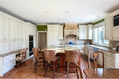 3460 Paces Valley Road NW, Atlanta, GA 30327 - Photo 11