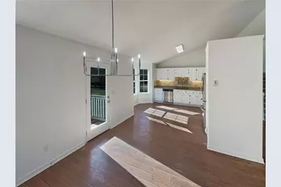 180 Honeysuckle Drive SE, Calhoun, GA 30701 - Photo 9