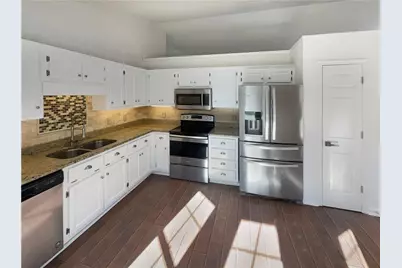 180 Honeysuckle Drive SE, Calhoun, GA 30701 - Photo 5