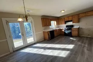 2351 Boone Pl, Snellville, GA 30078 - Photo 3