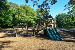 326 Mathews Ave, Atlanta, GA 30307 - Photo 25