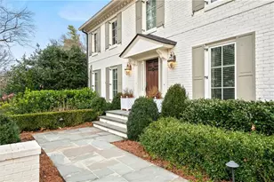 1148 Redfield Ridge, Dunwoody, GA 30338 - Photo 3