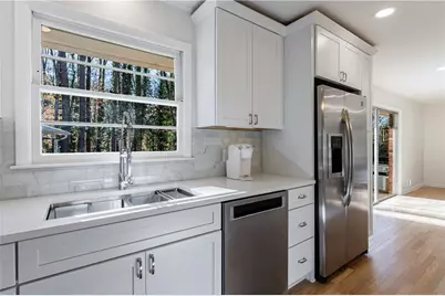 2996 Arrowood Drive, East Point, GA 30344 - Photo 15