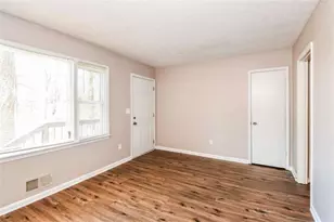 156 King David Dr, Lilburn, GA 30047 - Photo 9