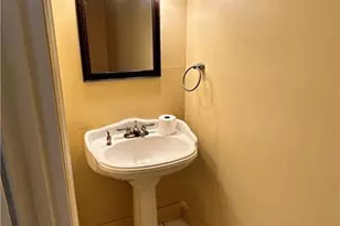 8560 Creekwood Way, Jonesboro, GA 30238 - Photo 31