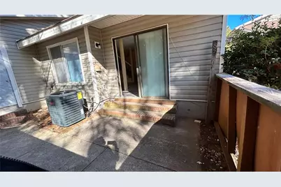 8560 Creekwood Way, Jonesboro, GA 30238 - Photo 25