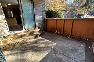 8560 Creekwood Way, Jonesboro, GA 30238 - Photo 23