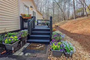 234 Pine Tree Ln, Dahlonega, GA 30533 - Photo 1