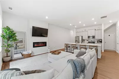 487 Bishop Lane, Woodstock, GA 30188 - Photo 5