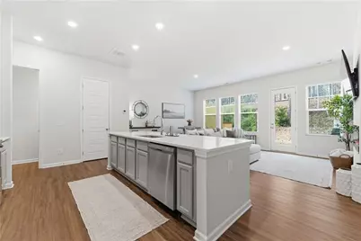 487 Bishop Lane, Woodstock, GA 30188 - Photo 3