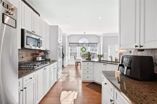 1064 Mt Water Ln, Lawrenceville, GA 30043 - Photo 11