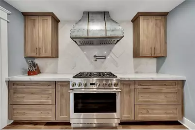 918 Pine Circle, Woodstock, GA 30189 - Photo 15