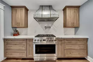 918 Pine Cir, Woodstock, GA 30189 - Photo 15