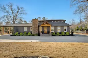 918 Pine Cir, Woodstock, GA 30189 - Photo 1