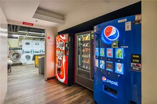 300 Peachtree St NE, Atlanta, GA 30308 - Photo 33