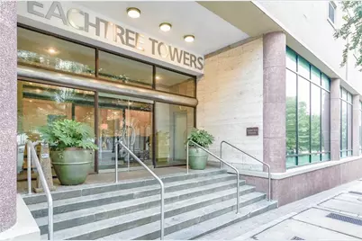 300 Peachtree Street NE #9D, Atlanta, GA 30308 - Photo 3