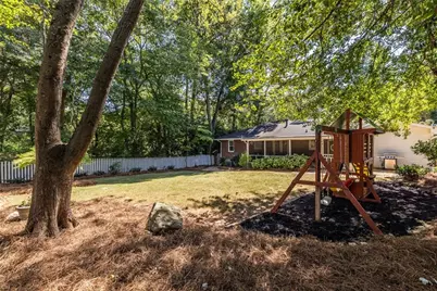 1808 Dyson Drive, Decatur, GA 30030 - Photo 37