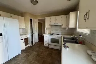 4515 S Landing Dr, Marietta, GA 30066 - Photo 5