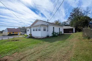 100 Neal St, Calhoun, GA 30701 - Photo 3