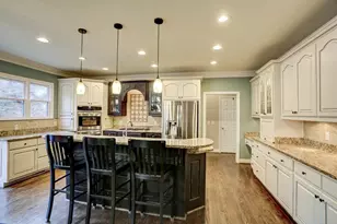 5940 Whitestone Ln, Suwanee, GA 30024 - Photo 17