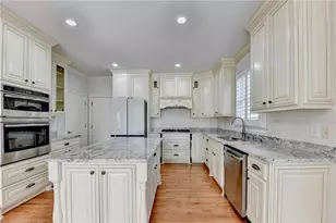 5137 Cabot Creek Dr, Buford, GA 30518 - Photo 19