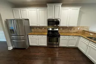 4785 Prather Farm Cir, Cumming, GA 30040 - Photo 3