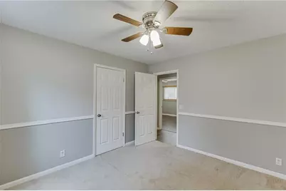 886 Ridgedale Drive, Lawrenceville, GA 30043 - Photo 19