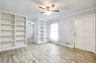 2319 Rolling Acres Ct SW, Conyers, GA 30094 - Photo 3