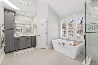 1095 Edgewater Drive, Sandy Springs, GA 30328 - Photo 11