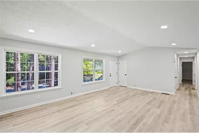 7508 Asbury Manor Drive, Lithonia, GA 30058 - Photo 5