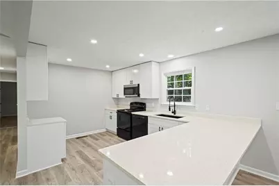 7508 Asbury Manor Drive, Lithonia, GA 30058 - Photo 13