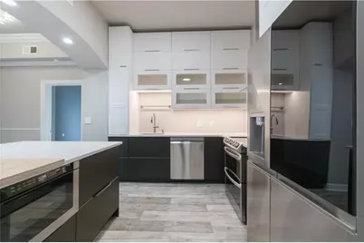 3445 Stratford Road NE #2107, Atlanta, GA 30326 - Photo 3