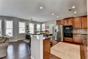 6485 Hampton Rock Ln, Cumming, GA 30041 - Photo 5