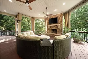 4136 N Stratford Rd NE, Atlanta, GA 30342 - Photo 23