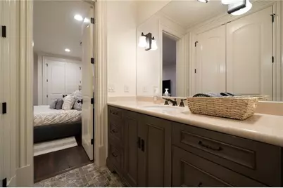 4136 N Stratford Road NE, Atlanta, GA 30342 - Photo 61