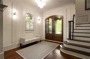 4136 N Stratford Rd NE, Atlanta, GA 30342 - Photo 5