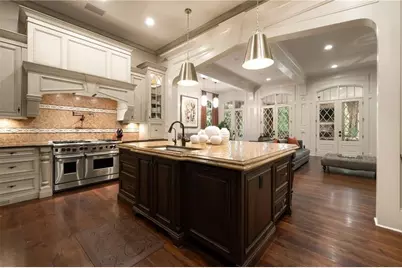 4136 N Stratford Road NE, Atlanta, GA 30342 - Photo 19