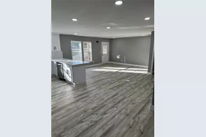 404 Walker Drive, Monroe, GA 30655 - Photo 3