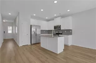 102 Jaxton St, Hoschton, GA 30548 - Photo 7