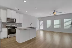 102 Jaxton St, Hoschton, GA 30548 - Photo 5