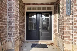 915 Elmsbrook Ln, Alpharetta, GA 30004 - Photo 3