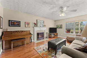 4654 Middleboro Ln, Gainesville, GA 30506 - Photo 7