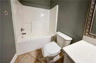 918 Golden Meadows Ln, Loganville, GA 30052 - Photo 13