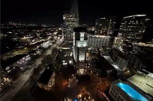 3324 Peachtree Rd NE, Atlanta, GA 30326 - Photo 17