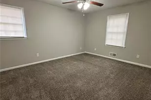 2337 Pebble Rock E, Decatur, GA 30035 - Photo 9