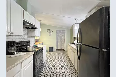 315 Garrison Street, Pembroke, GA 31321 - Photo 13