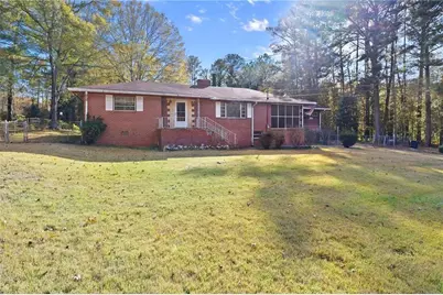 2247 Cypress Avenue, Morrow, GA 30260 - Photo 3
