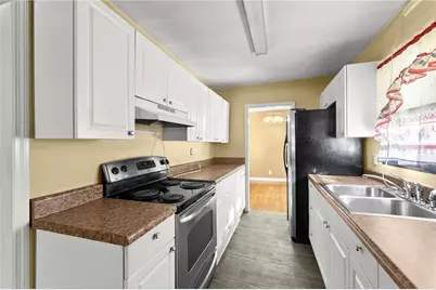 2247 Cypress Avenue, Morrow, GA 30260 - Photo 11