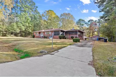 2247 Cypress Avenue, Morrow, GA 30260 - Photo 5